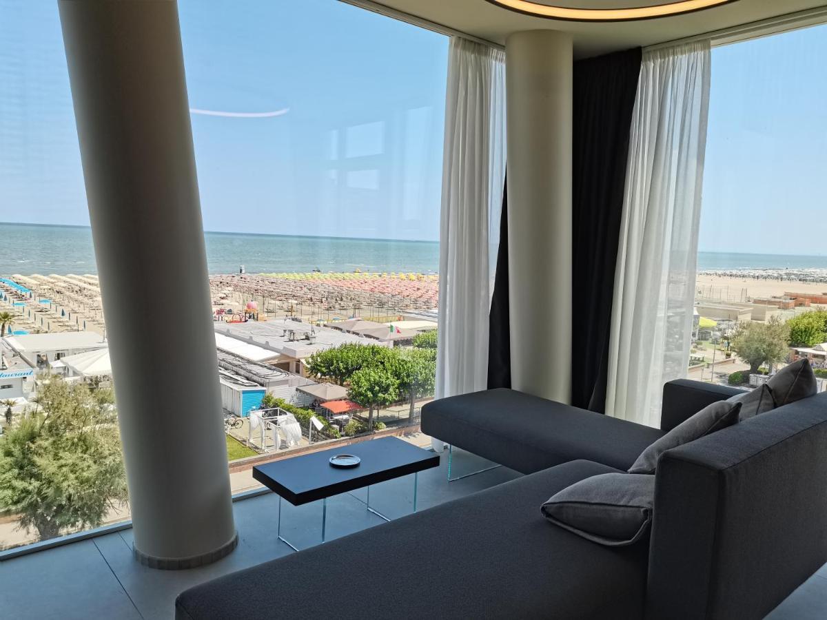 Hotel Commodore Червія Екстер'єр фото