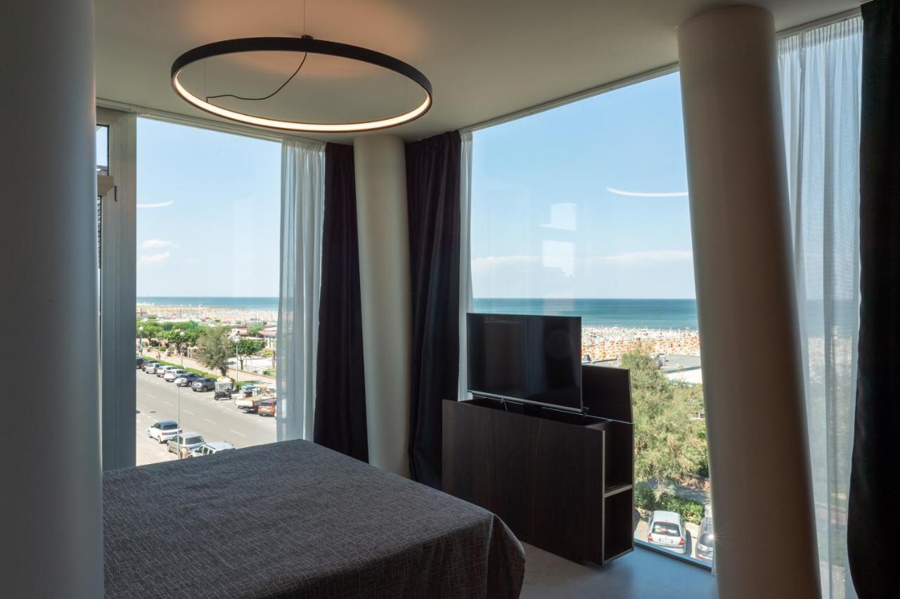 Hotel Commodore Червія Екстер'єр фото