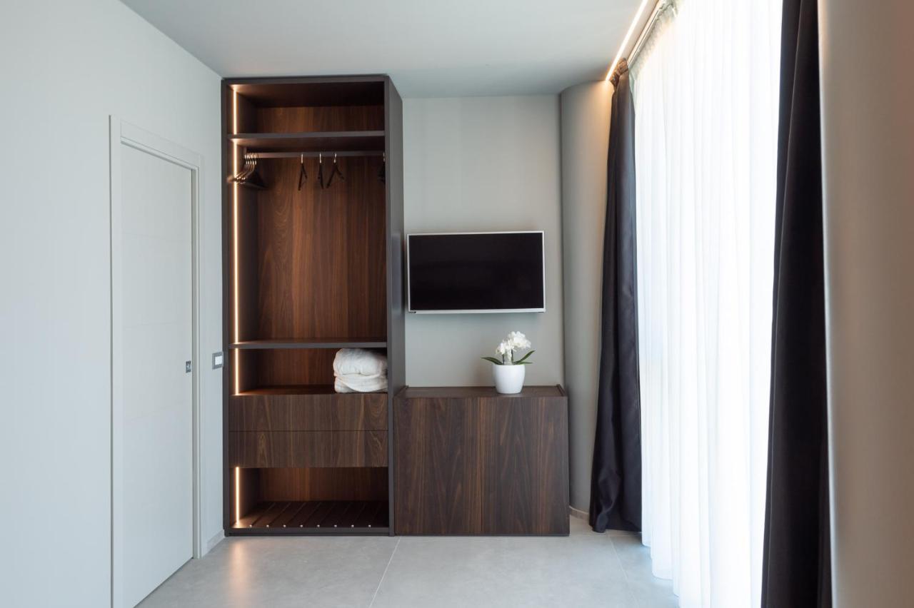 Hotel Commodore Червія Екстер'єр фото