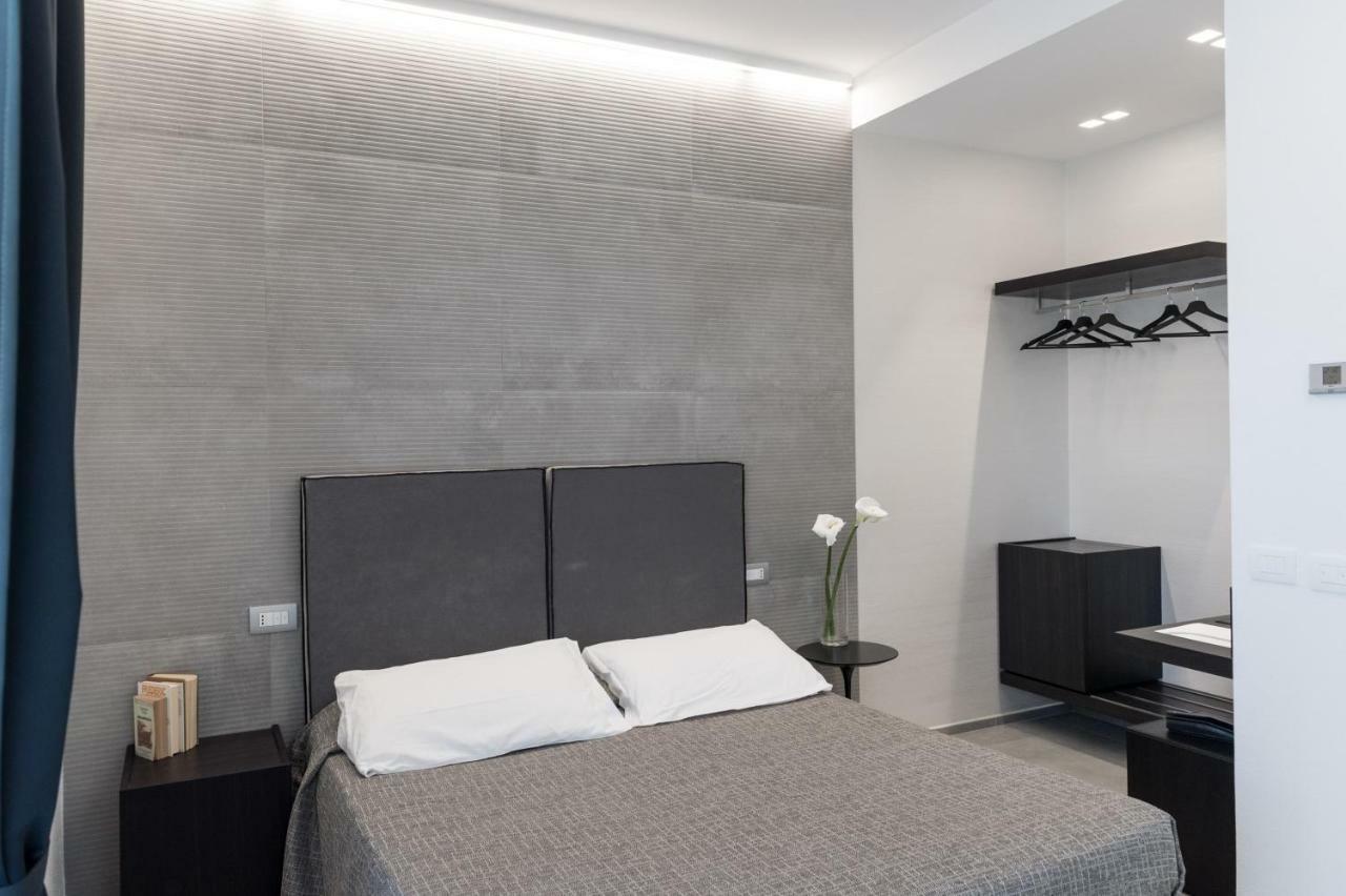 Hotel Commodore Червія Екстер'єр фото
